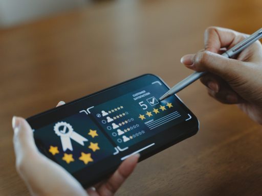 customer-satisfaction-review-on-mobile-phone-2026-01-07-23-54-30-utc